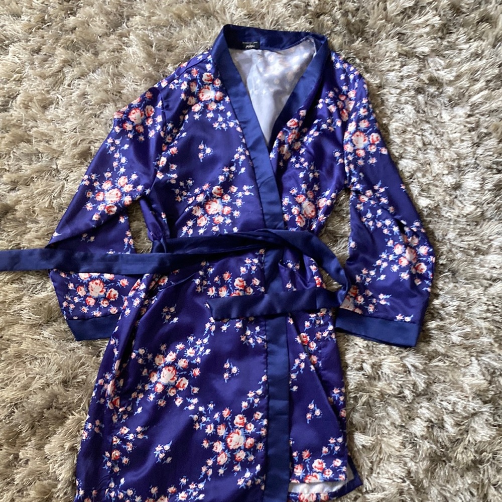 Short Satin Robe